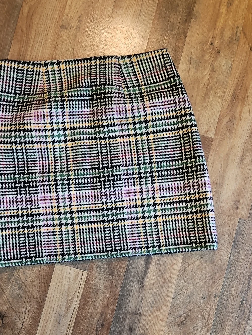 👗LOFT Pastel Plaid Mini Skirt